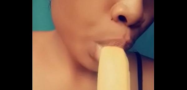  Sexy chin love banana